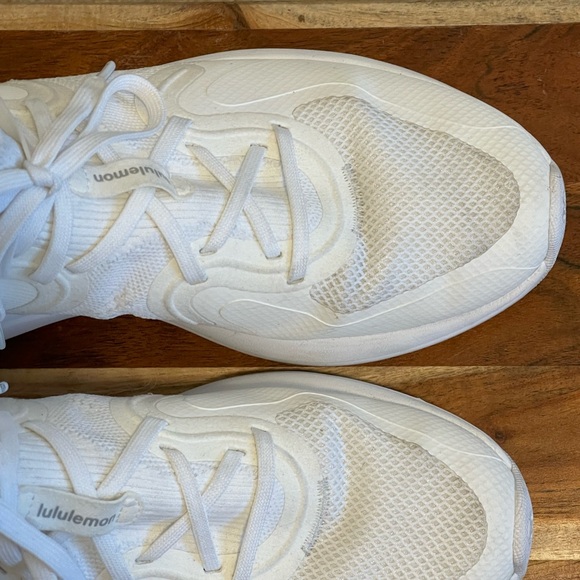 9.5 Lululemon Chargefeel 2 Mid Workout Shoes White - Picture 7 of 12